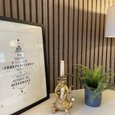 Belgravia Wood Slat Walnut 2920 Wallpaper