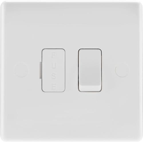 BG Moulded White 13 Amp Switched And Fused - 13a