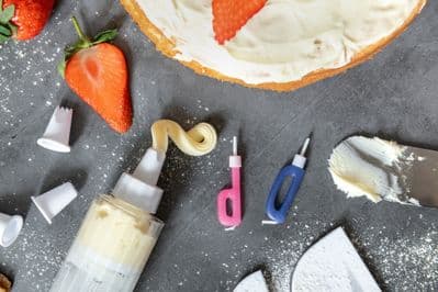 Chef Aid Icing Syringe With 8 Nozzles